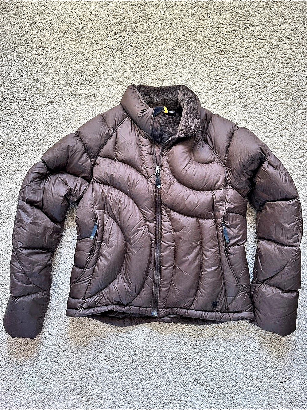 Mountain Hardwear Fleece-Lined Puffer Jacket in Brown Size Large